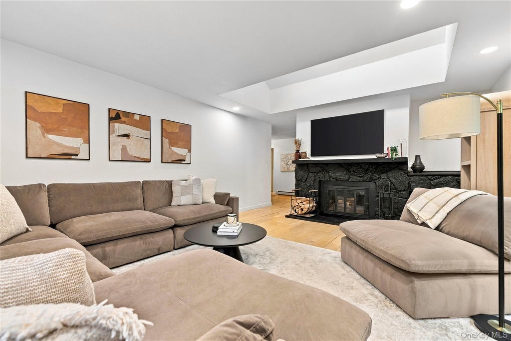 5 Briarcliff Drive S 10, Ossining, NY 10562 — photo 5