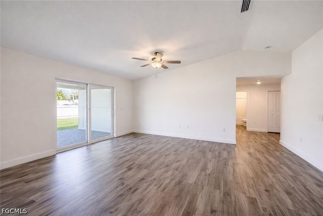 315 NW 18th TER, Cape Coral, FL 33993