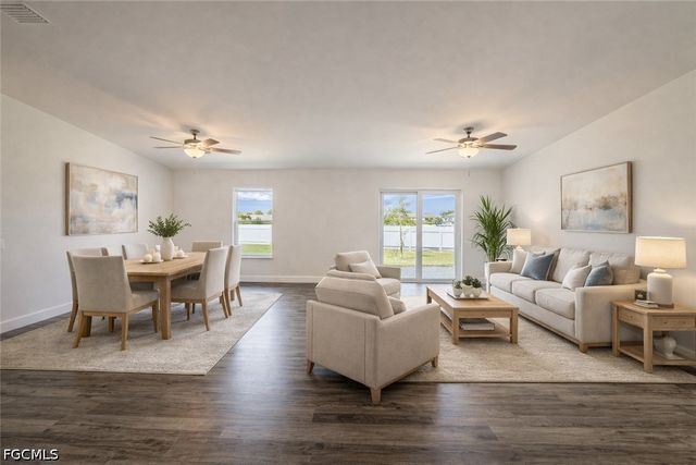 315 NW 18th TER, Cape Coral, FL 33993