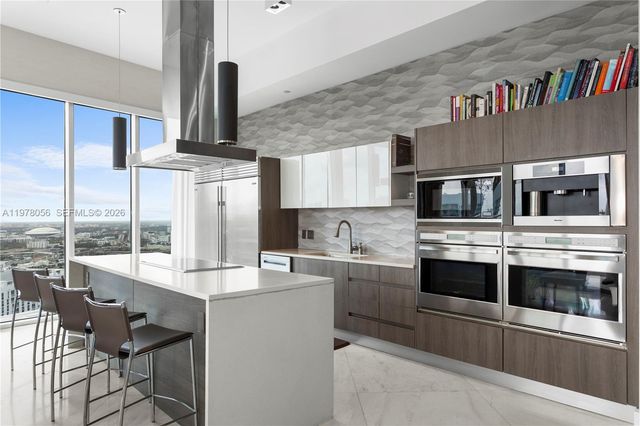 2020 N Bayshore Dr PH 4702, Miami, FL 33137