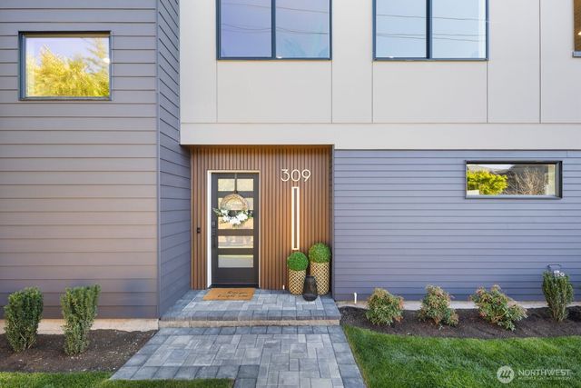 309 NW 92nd Street, Seattle, WA 98117