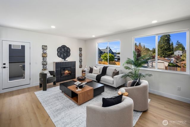 309 NW 92nd Street, Seattle, WA 98117