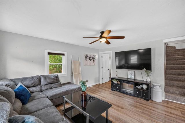 216 E Lawton Street, Edgerton, WI 53534