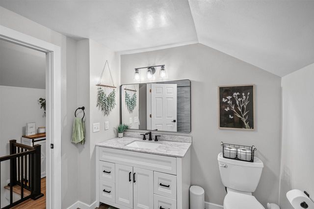 216 E Lawton Street, Edgerton, WI 53534