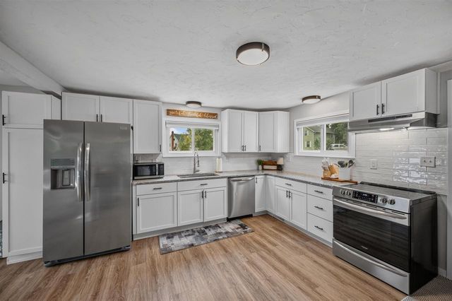 216 E Lawton Street, Edgerton, WI 53534