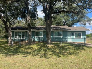 28896 Waller Gladish Road, Waller, TX 77484