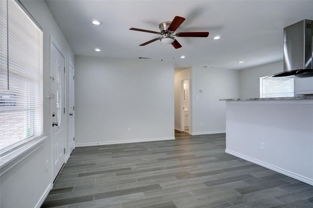 1201 E Park Drive, Mesquite, TX 75149