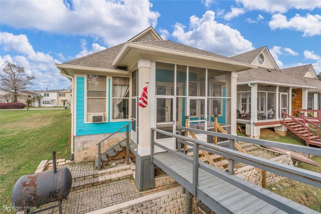 5860 S Lakeshore Drive 12, Shreveport, LA 71119