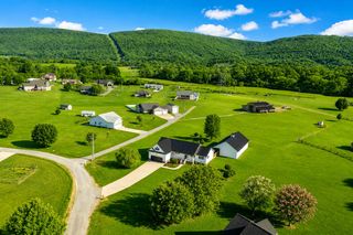 90 Riverside Drive, Dunlap, TN 37327