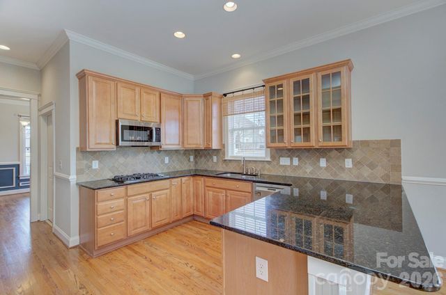 14632 Holly Springs Drive, Huntersville, NC 28078