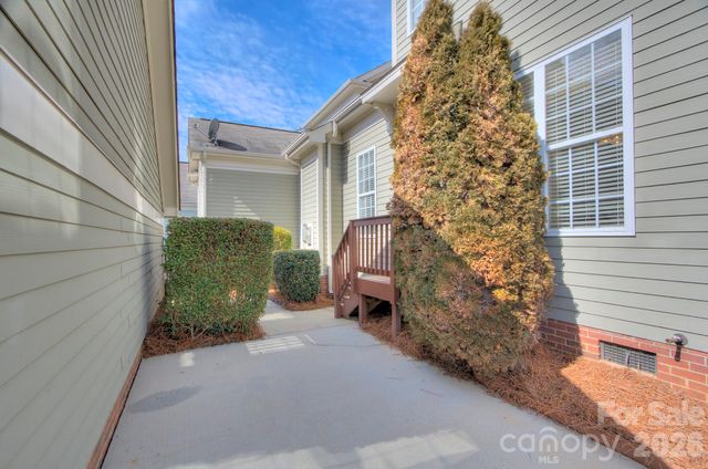 14632 Holly Springs Drive, Huntersville, NC 28078