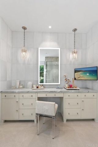 5315 La Crescenta Road, Rancho Santa Fe, CA 92067