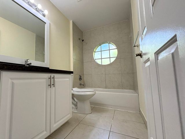 3118 CORAL RIDGE Drive 3118, Coral Springs, FL 33065