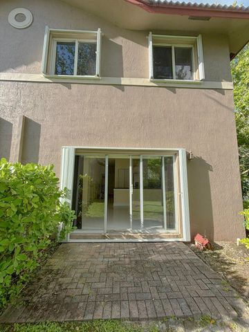 3118 CORAL RIDGE Drive 3118, Coral Springs, FL 33065