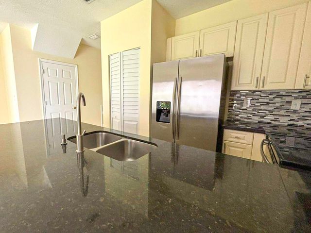 3118 CORAL RIDGE Drive 3118, Coral Springs, FL 33065