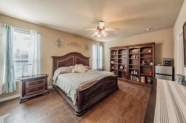 5112 Leeray Road, Fort Worth, TX 76244