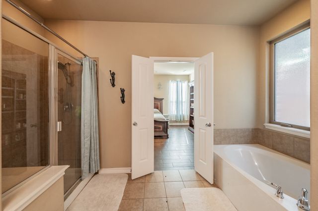 5112 Leeray Road, Fort Worth, TX 76244