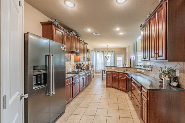 5112 Leeray Road, Fort Worth, TX 76244