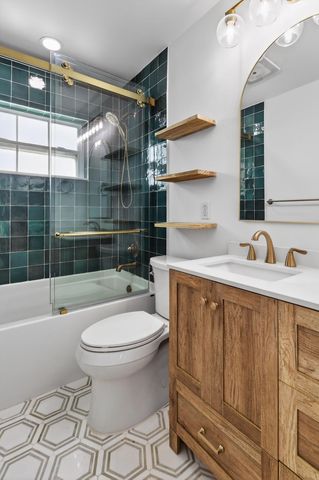 3790 Dogwood Avenue, Palm Beach Gardens, FL 33410