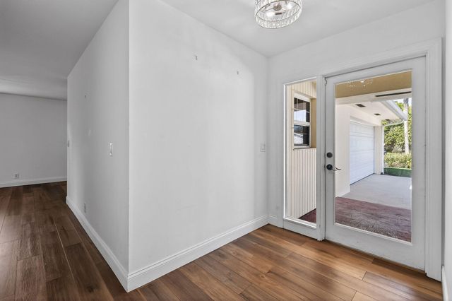 3790 Dogwood Avenue, Palm Beach Gardens, FL 33410