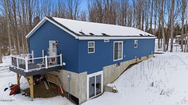 68 Gronczniak Road, Stillwater, NY 12170