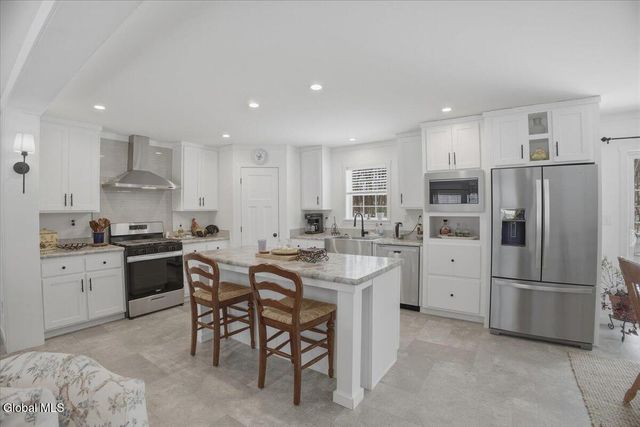 68 Gronczniak Road, Stillwater, NY 12170