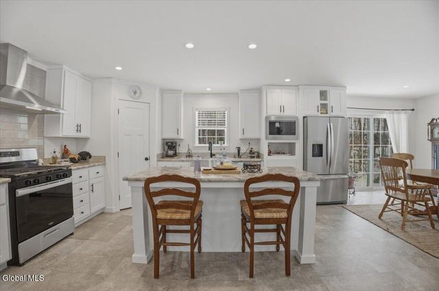 68 Gronczniak Road, Stillwater, NY 12170