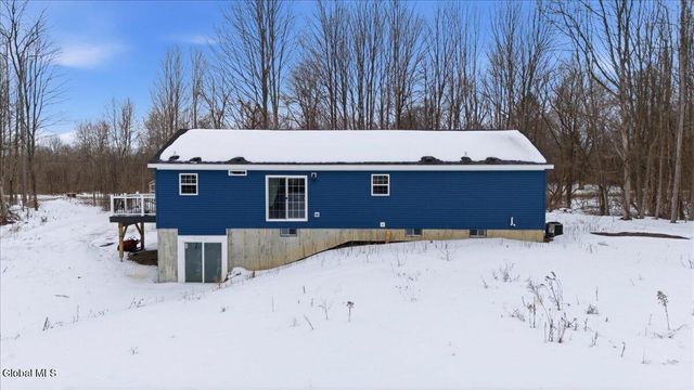 68 Gronczniak Road, Stillwater, NY 12170