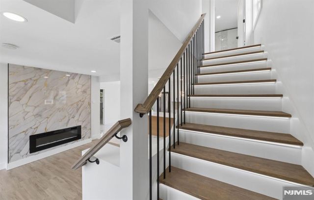 8 Annette Terrace, Lodi, NJ 07544