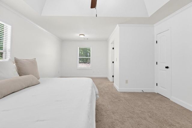 1944 Diamond Ridge Drive, Statham, GA 30666
