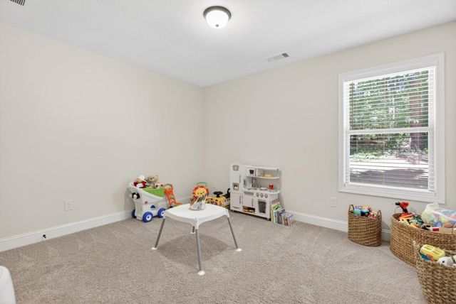 1944 Diamond Ridge Drive, Statham, GA 30666