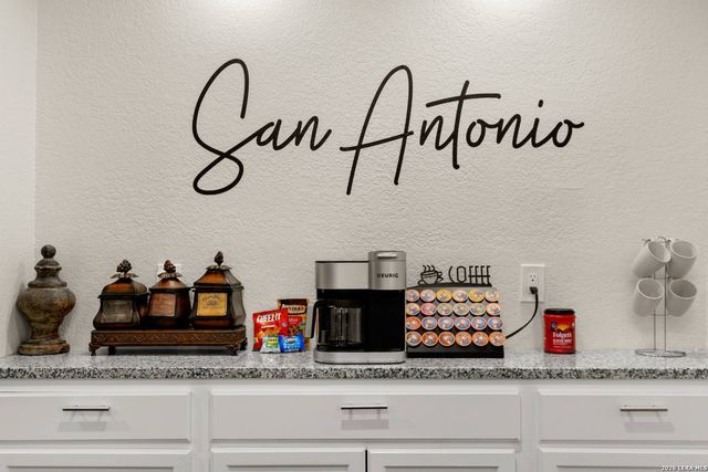 1226 Lamar, San Antonio, TX 78202