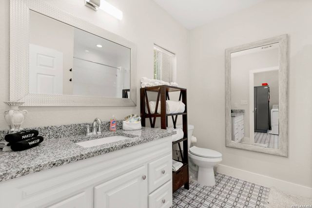 1226 Lamar, San Antonio, TX 78202