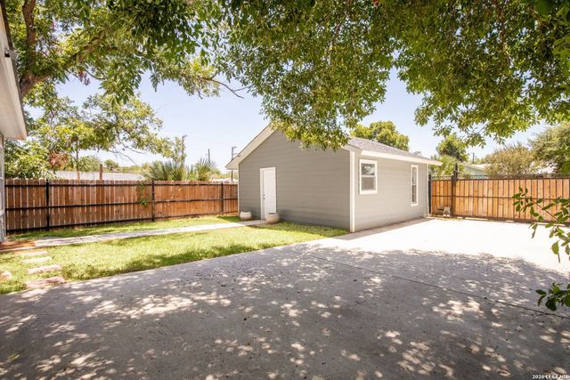 1226 Lamar, San Antonio, TX 78202