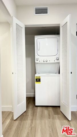 414 N Palm Drive 8, Beverly Hills, CA 90210