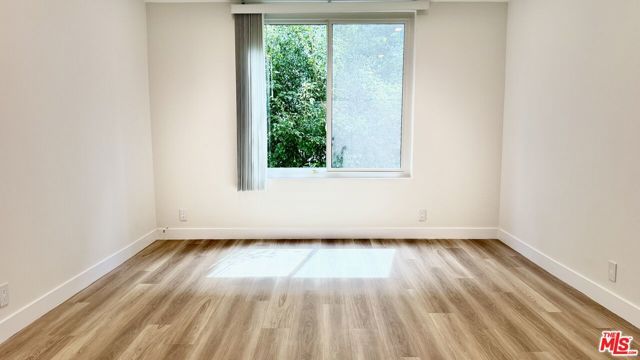 414 N Palm Drive 8, Beverly Hills, CA 90210