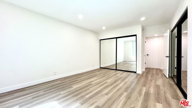 414 N Palm Drive 8, Beverly Hills, CA 90210