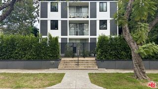 414 N Palm Drive 8, Beverly Hills, CA 90210