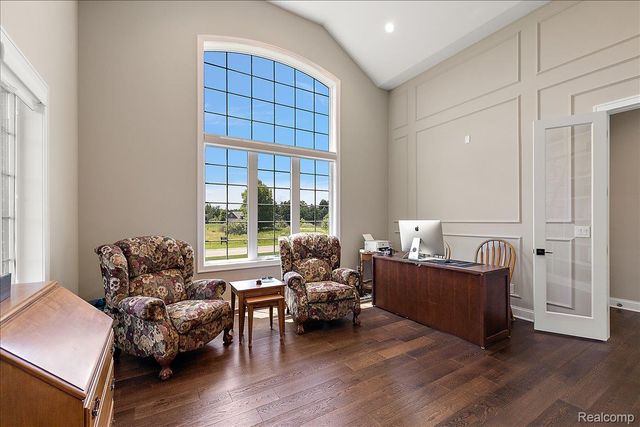 6301 Bridle Path, Grand Blanc Charter Township, MI 48439