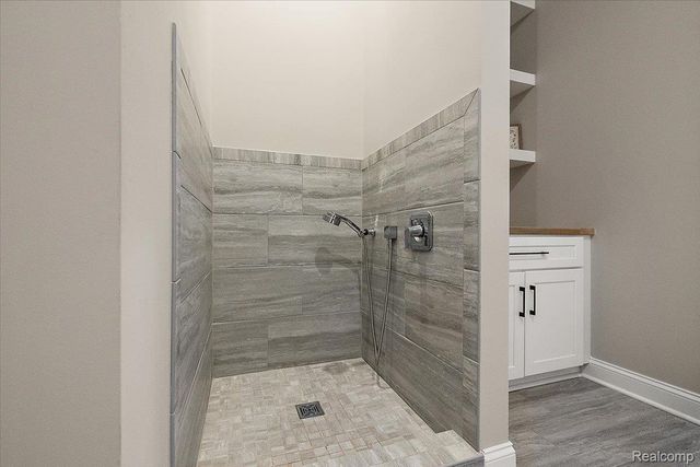 6301 Bridle Path, Grand Blanc Charter Township, MI 48439