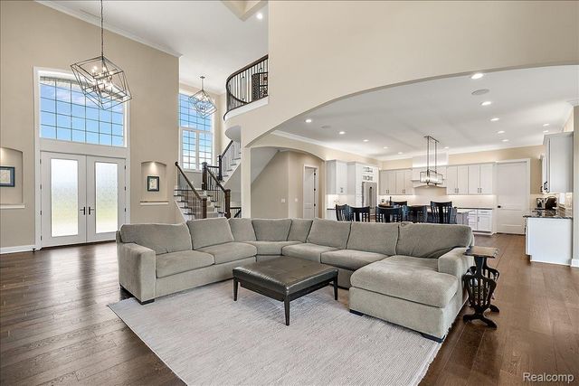 6301 Bridle Path, Grand Blanc Charter Township, MI 48439