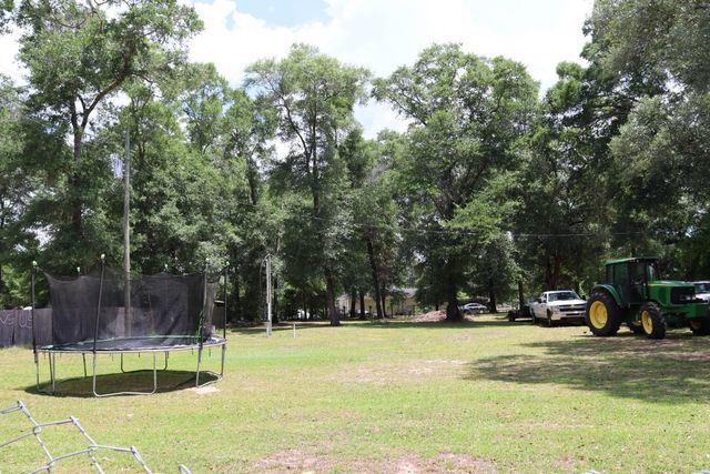 8873 Highbridge Road, Midway, FL 32343