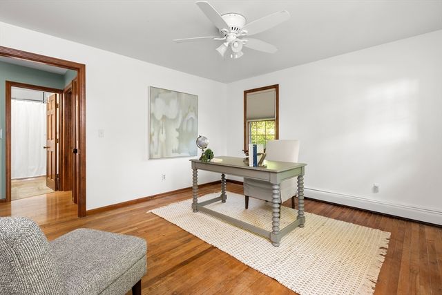 31 Kimball Rd, Amesbury, MA 01913