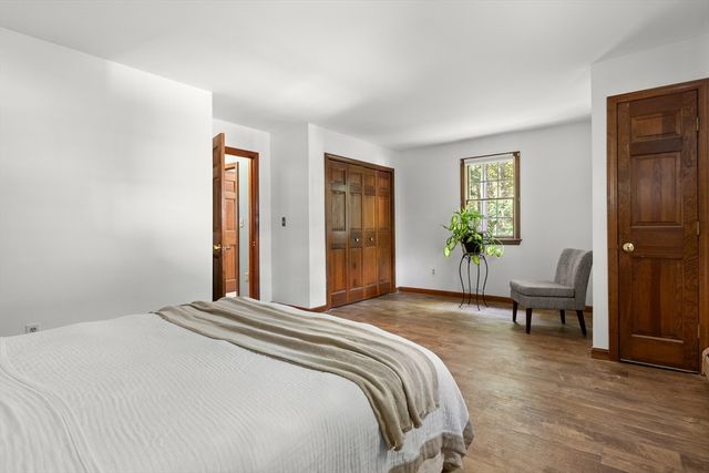 31 Kimball Rd, Amesbury, MA 01913