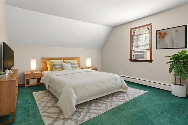 31 Kimball Rd, Amesbury, MA 01913
