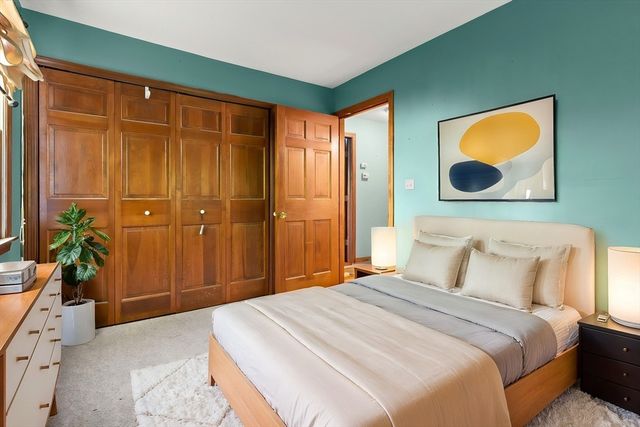 31 Kimball Rd, Amesbury, MA 01913