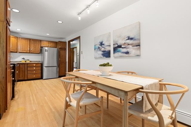 31 Kimball Rd, Amesbury, MA 01913