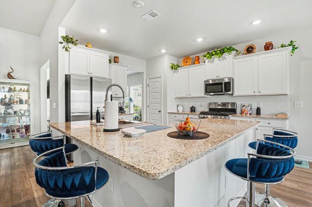160 Empyrean Circle, Myrtle Beach, SC 29588