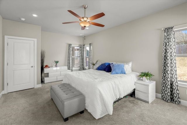 403 Shady Oak Circle, Cave Springs, AR 72718