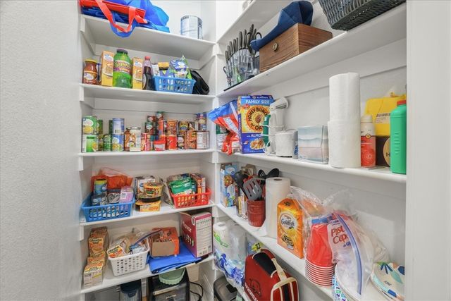 403 Shady Oak Circle, Cave Springs, AR 72718